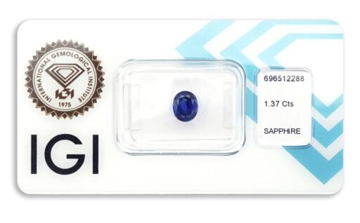 safír 1.37ct deep blue (tepelně neupraven) s IGI certifikátem