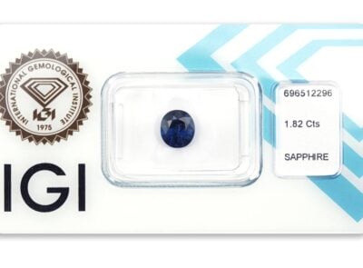 safír 1.82ct deep blue s IGI certifikátem
