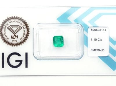 smaragd 1.10ct deep bluish green s IGI certifikátem
