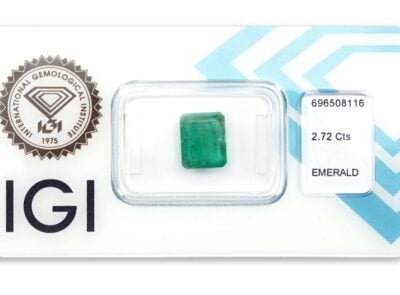 smaragd 2.72ct deep bluish green s IGI certifikátem