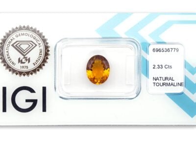 turmalín 2.33ct deep brownish orange s IGI certifikátem