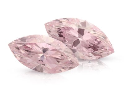 0.18ct 7PP (Fancy Purplish Pink)/SIAV s ARG certifikáty