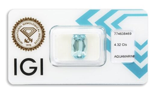 akvamarín 4.32ct light blue s IGI certifikátem