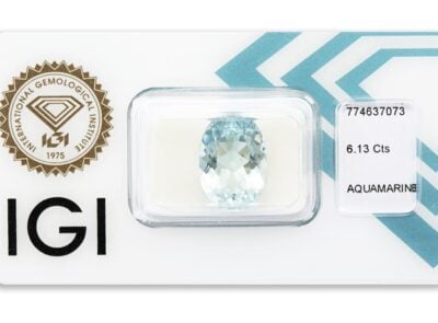 akvamarín 6.13ct light blue s IGI certifikátem