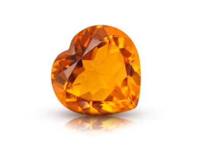 citrín 21.68ct yellowish orange s IGI certifikátem