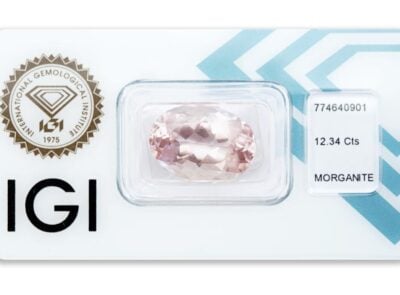 morganit 12.34ct light pink s IGI certifikátem