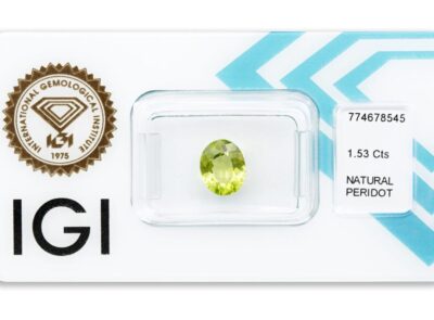 peridot 1.53ct deep yellowish green s IGI certifikátem