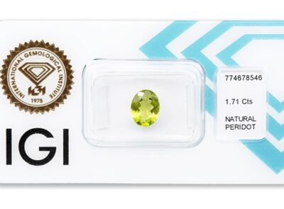 peridot 1.71ct deep yellowish green s IGI certifikátem