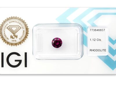 rhodolit 1.12ct deep reddish purple s IGI certifikátem