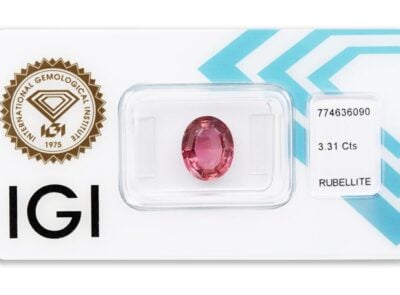rubelit 3.31ct deep purplish pink s IGI certifikátem