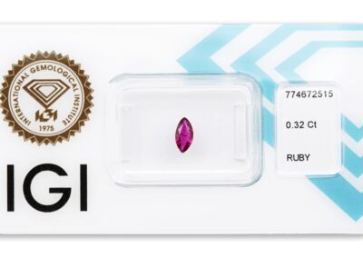 rubín 0.32ct deep pinkish red s IGI certifikátem