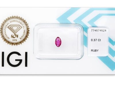 rubín 0.37ct pinkish red s IGI certifikátem