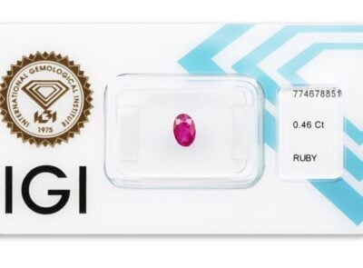 rubín 0.46ct pink - red s IGI certifikátem