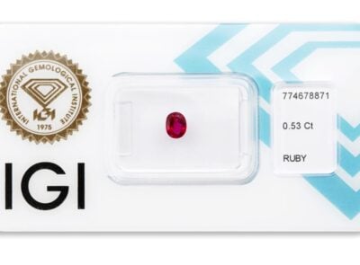 rubín 0.53ct deep purplish pink - red (tepelně neupraven) s IGI certifikátem