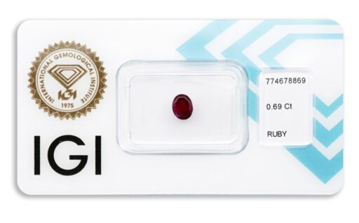 rubín 0.69ct deep purplish red s IGI certifikátem