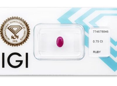 rubín 0.75ct pink - red s IGI certifikátem
