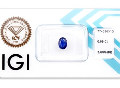 safír 0.69ct blue s IGI certifikátem