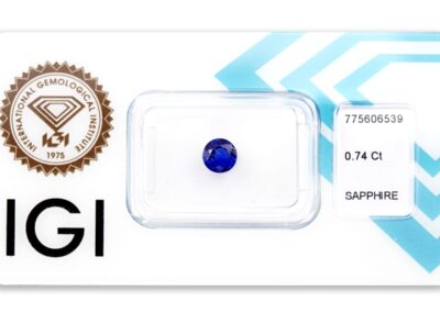 safír 0.74ct deep blue (tepelně neupraven) s IGI certifikátem