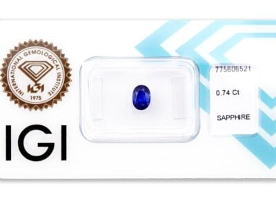 safír 0.74ct deep purplish blue s IGI certifikátem