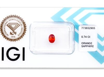safír 0.74ct deep reddish orange (tepelně neupraven) s IGI certifikátem