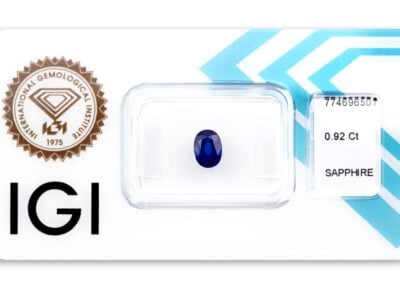 safír 0.92ct blue s IGI certifikátem