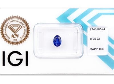 safír 0.95ct deep purplish blue s IGI certifikátem