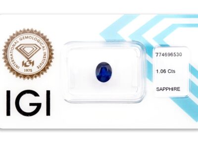 safír 1.06ct deep violetish blue s IGI certifikátem
