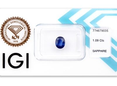 safír 1.09ct deep blue s IGI certifikátem