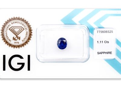 safír 1.11ct deep violetish blue s IGI certifikátem