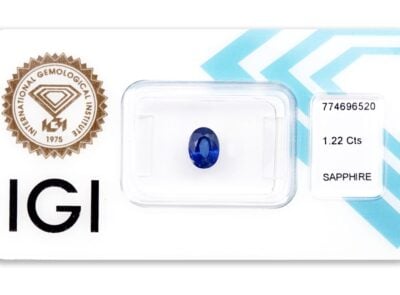 safír 1.22ct deep violetish blue s IGI certifikátem
