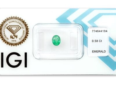 smaragd 0.58ct bluish green s IGI certifikátem