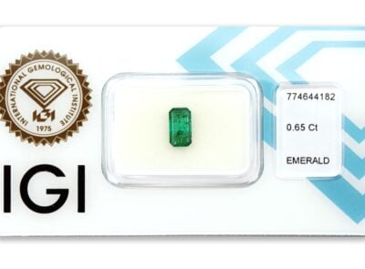 smaragd 0.65ct bluish green s IGI certifikátem