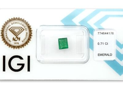 smaragd 0.71ct deep bluish green s IGI certifikátem