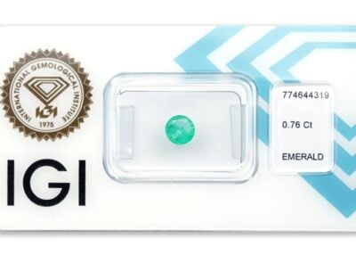 smaragd 0.76ct green s IGI certifikátem