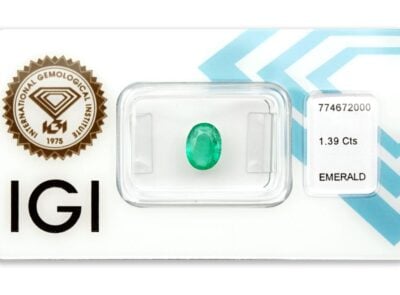 smaragd 1.39ct green s IGI certifikátem
