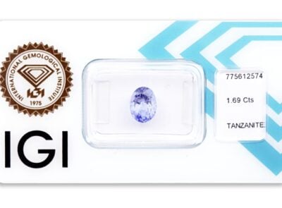tanzanit 1.69ct bluish violet s IGI certifikátem