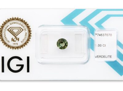 verdelit 1.00ct deep yellowish green s IGI certifikátem