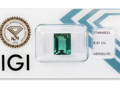 verdelit 5.67ct bluish green s IGI certifikátem