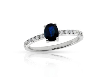 zlatý prsten se safírem 0.95ct deep blue s IGI certifikátem