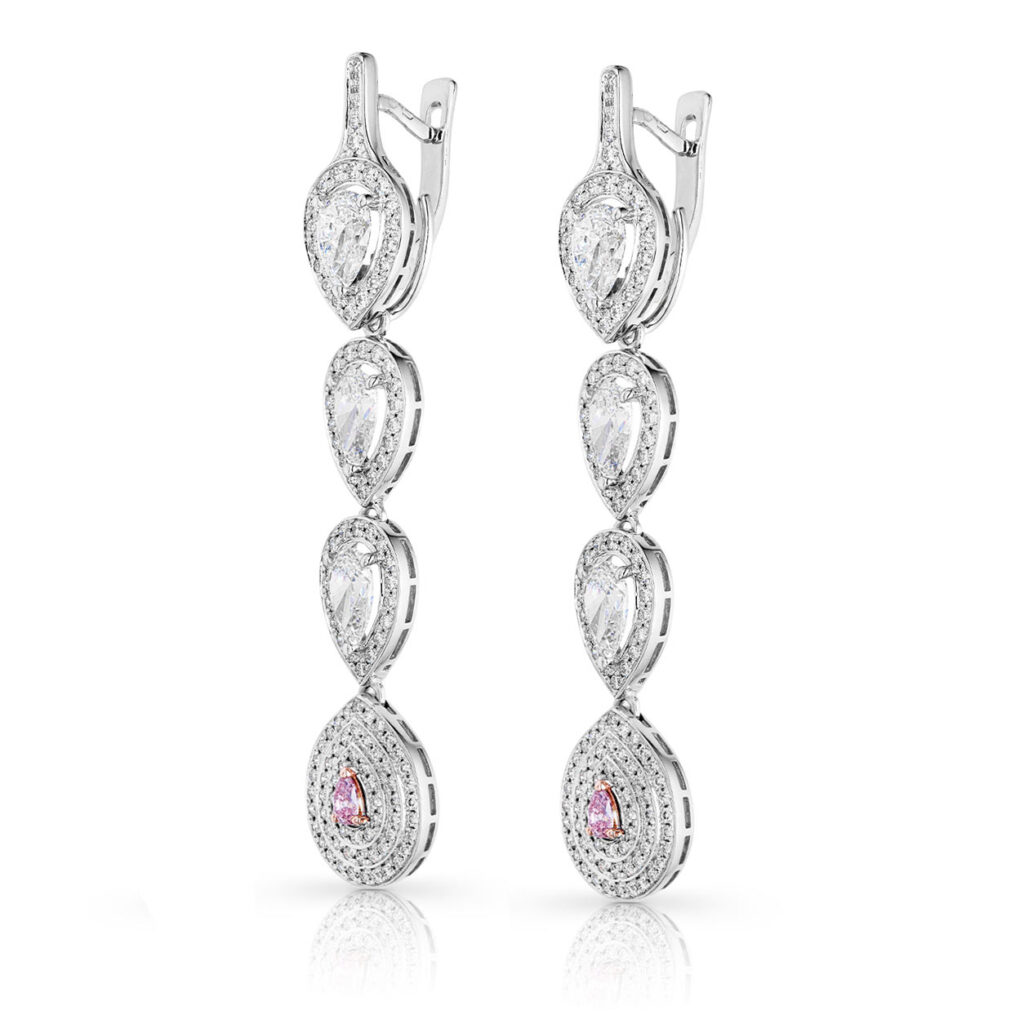 Diamantové náušnice s růžovými diamanty z dolu Argyle