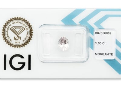 morganit 1.00ct light purplish pink s IGI certifikátem