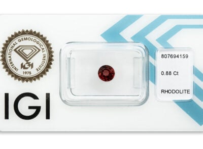 rhodolit 0.88ct pinkish red - orange s IGI certifikátem