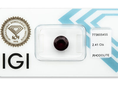 rhodolit 2.41ct deep purple - red s IGI certifikátem