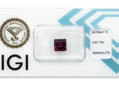 rhodolit 2.61ct deep purplish pink s IGI certifikátem