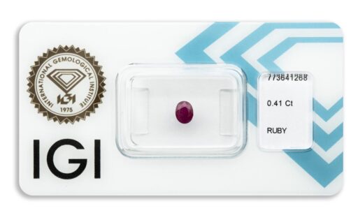 rubín 0.41ct deep pink red s IGI certifikátem