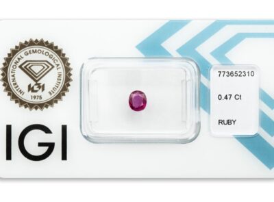 rubín 0.47ct purplish pink - red s IGI certifikátem