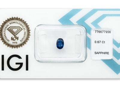 safír 0.67ct deep violetish blue s IGI certifikátem