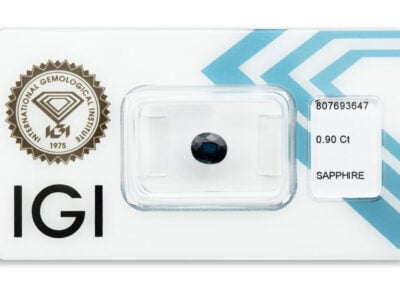 safír 0.90ct deep blue (původ: Austrálie) s IGI certifikátem