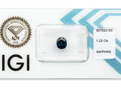 safír 1.22ct deep purplish blue s IGI certifikátem
