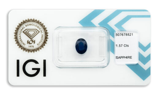 safír 1.57ct deep blue s IGI certifikátem
